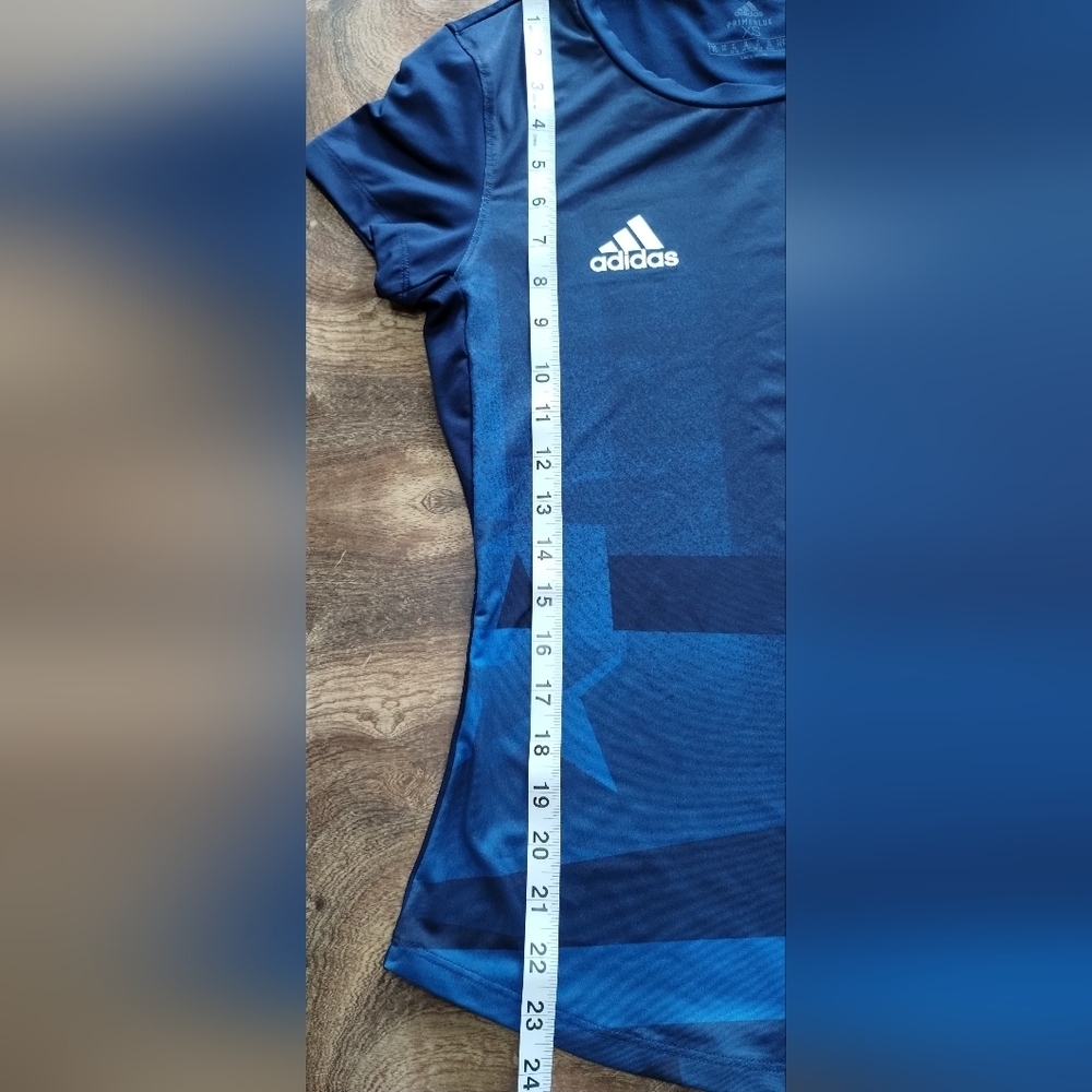 Adidas Women's USA Volleyball Primeblue Replica Tee Shirt Size (XS) - Picture 3 of 7